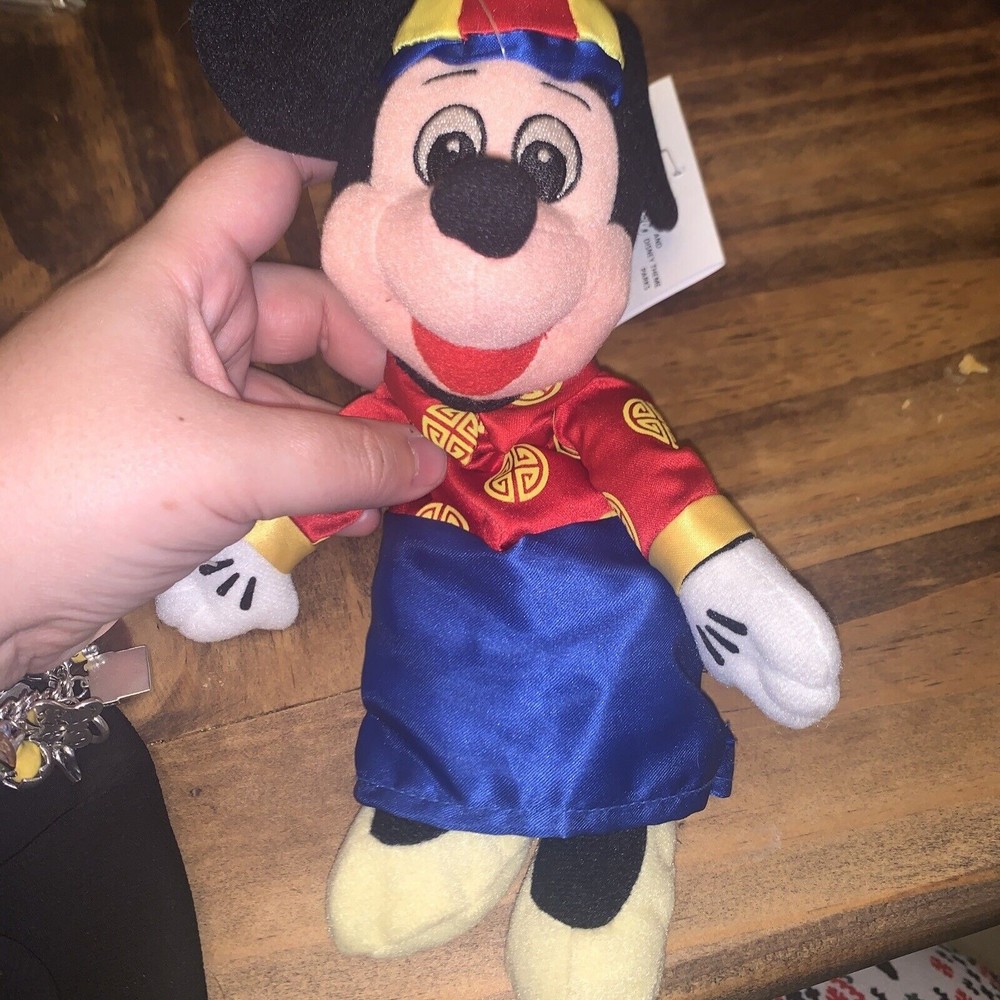 Disney Store Hong Kong Minnie Mouse Plush Chinese Costume Kimono